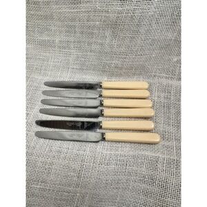 J.W. Cassidy Son Ltd England Stainless Steel Dinner Knives Cream Handle Lot 6